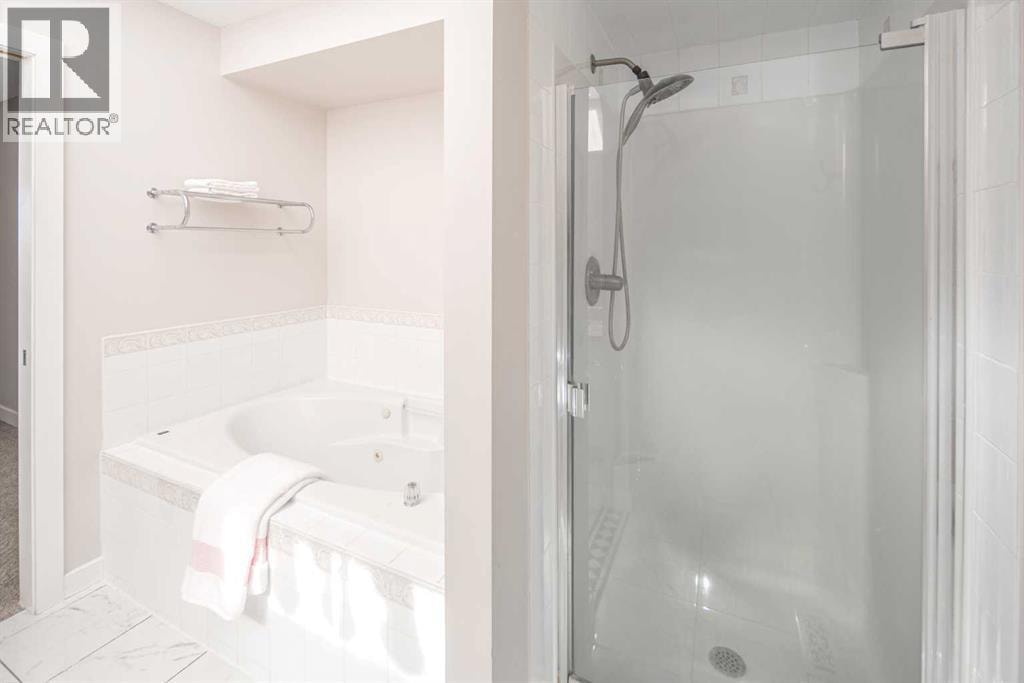 10 Somerset Court SW — photo 24