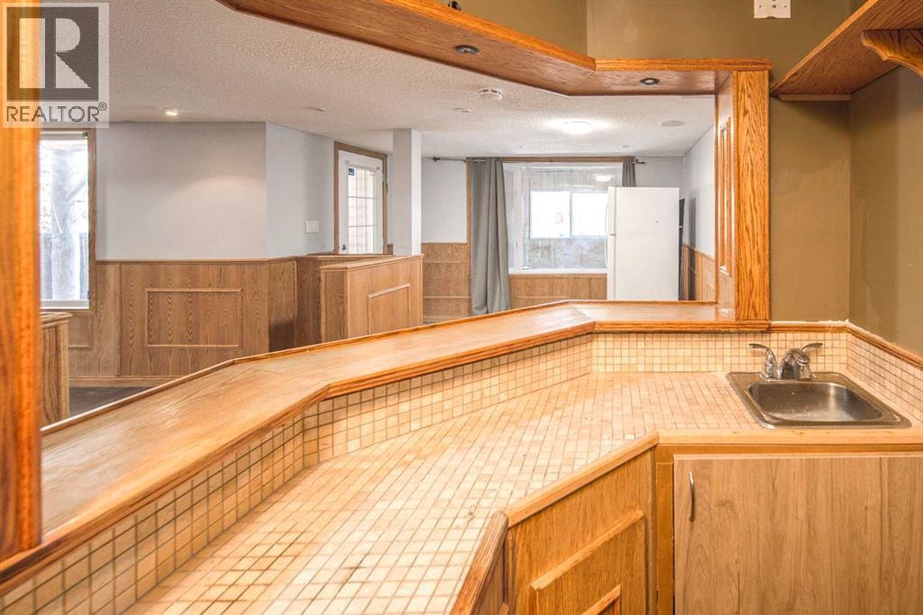 10 Somerset Court SW — photo 35