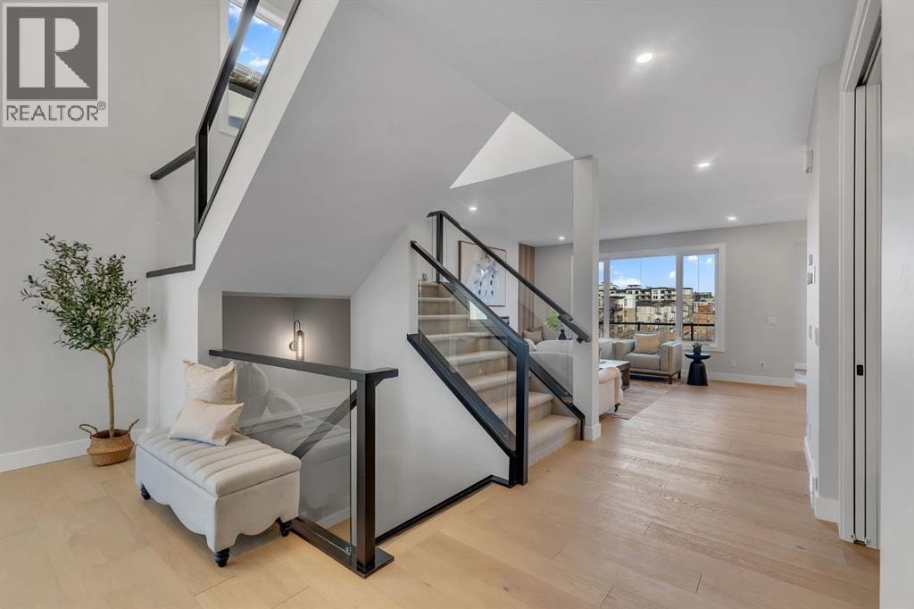 28 Spring Creek Point SW — photo 4