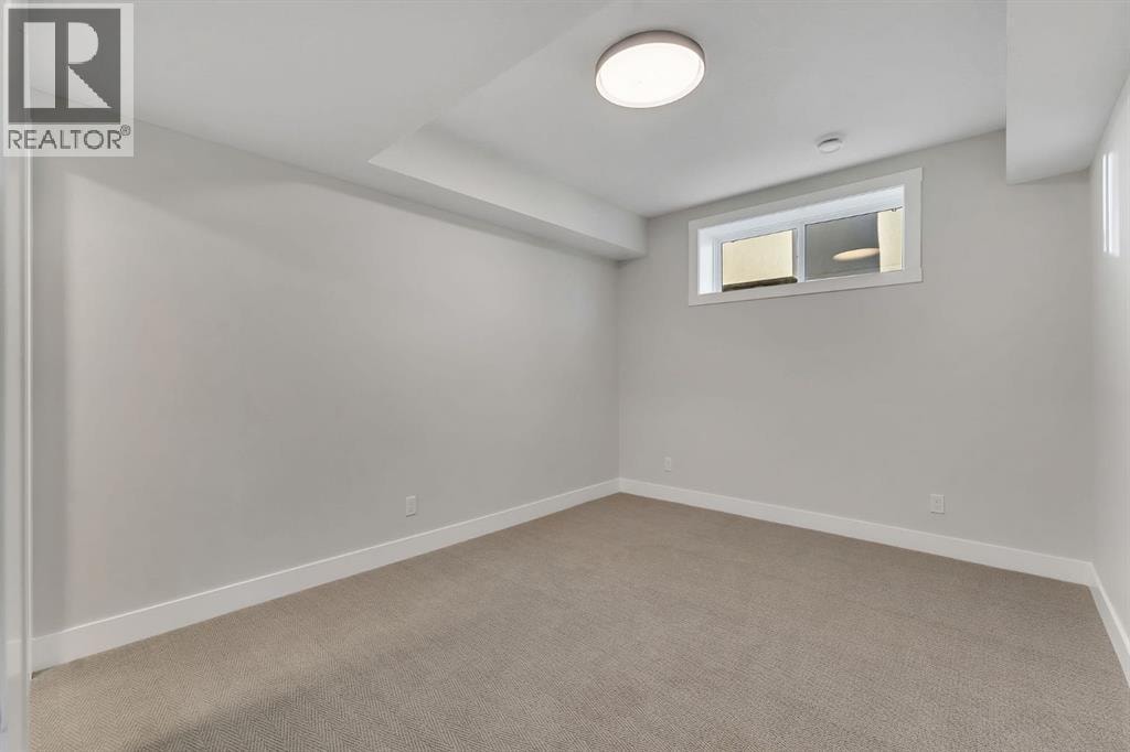 28 Spring Creek Point SW — photo 43