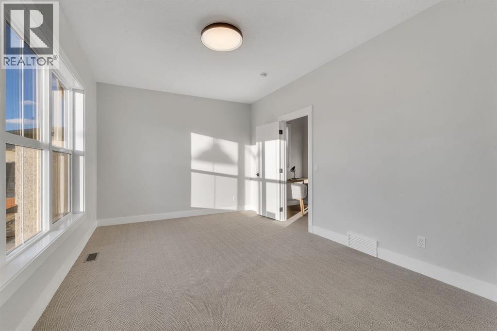 28 Spring Creek Point SW — photo 36