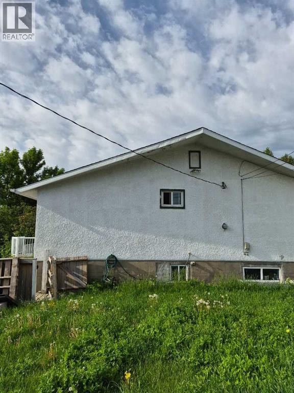 48 Northmount Drive NW — photo 11