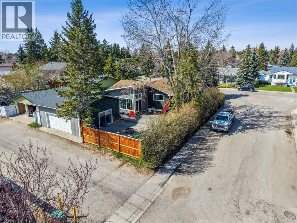 1703 110 Avenue SW — photo 49