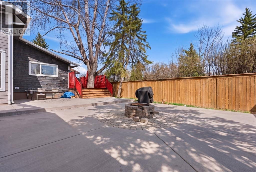1703 110 Avenue SW — photo 45