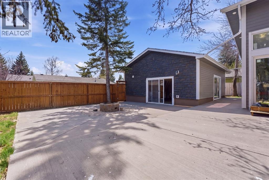 1703 110 Avenue SW — photo 47