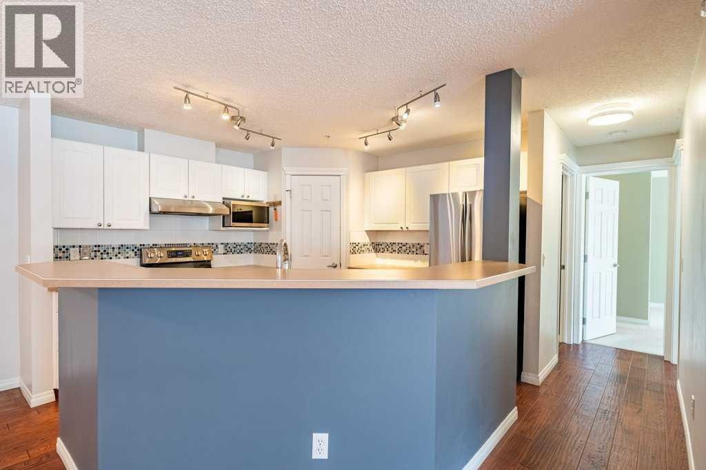 3, 2212 34 Avenue SW — photo 7