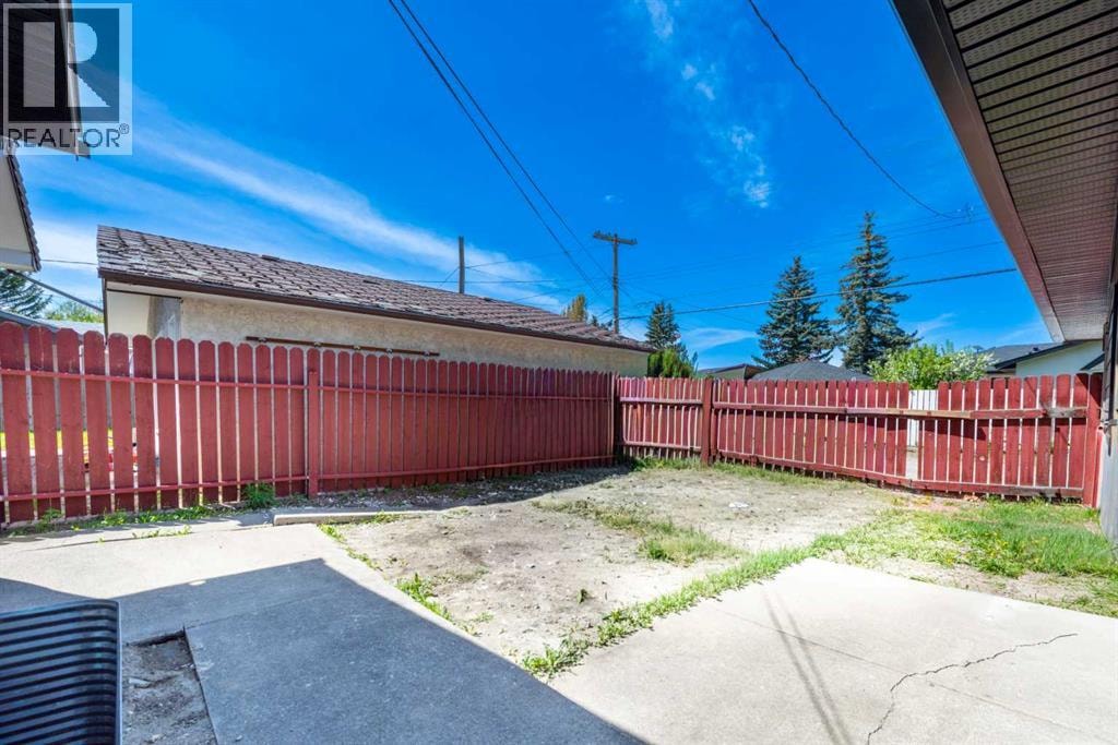 820 Archwood Road SE — photo 36