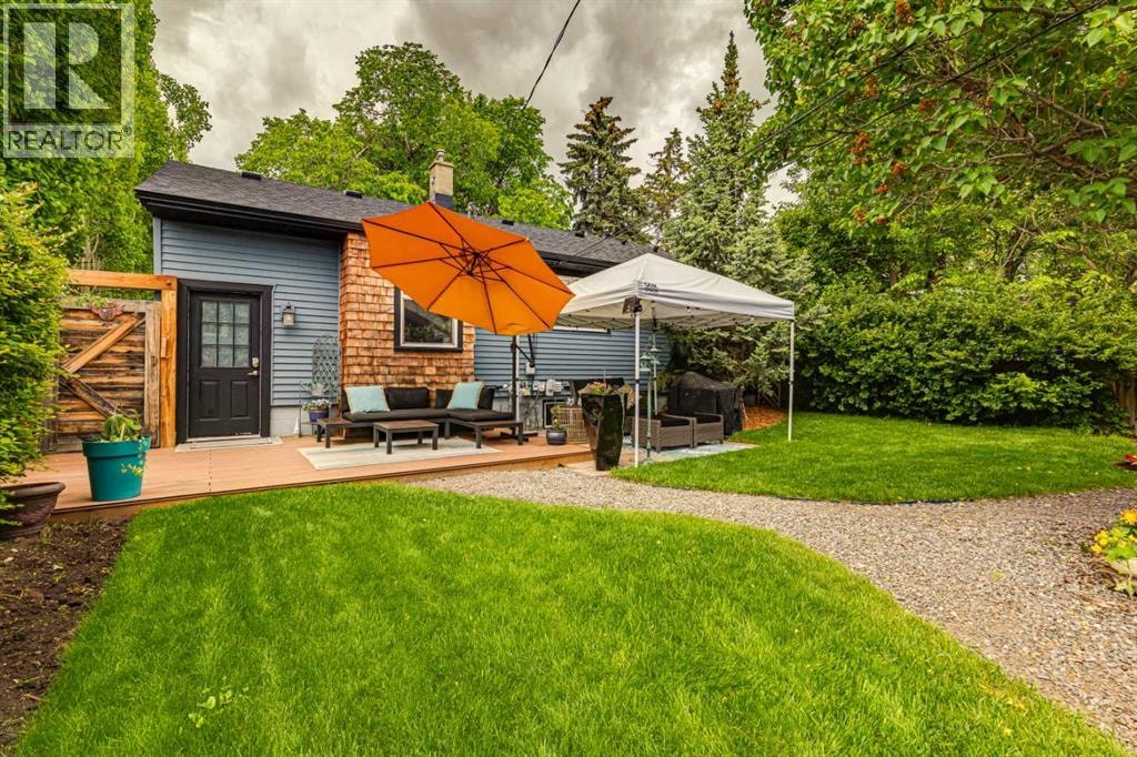 3016 29 Street SW — photo 34