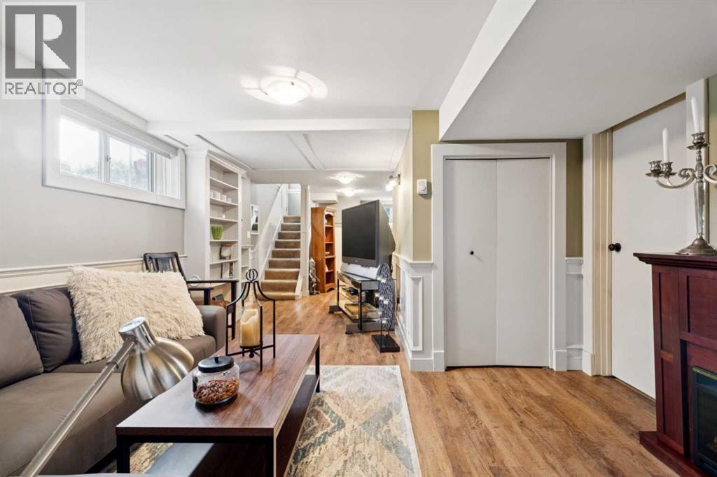 3016 29 Street SW — photo 26