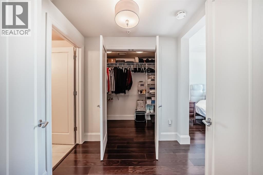 404, 211 Quarry Way SE — photo 24