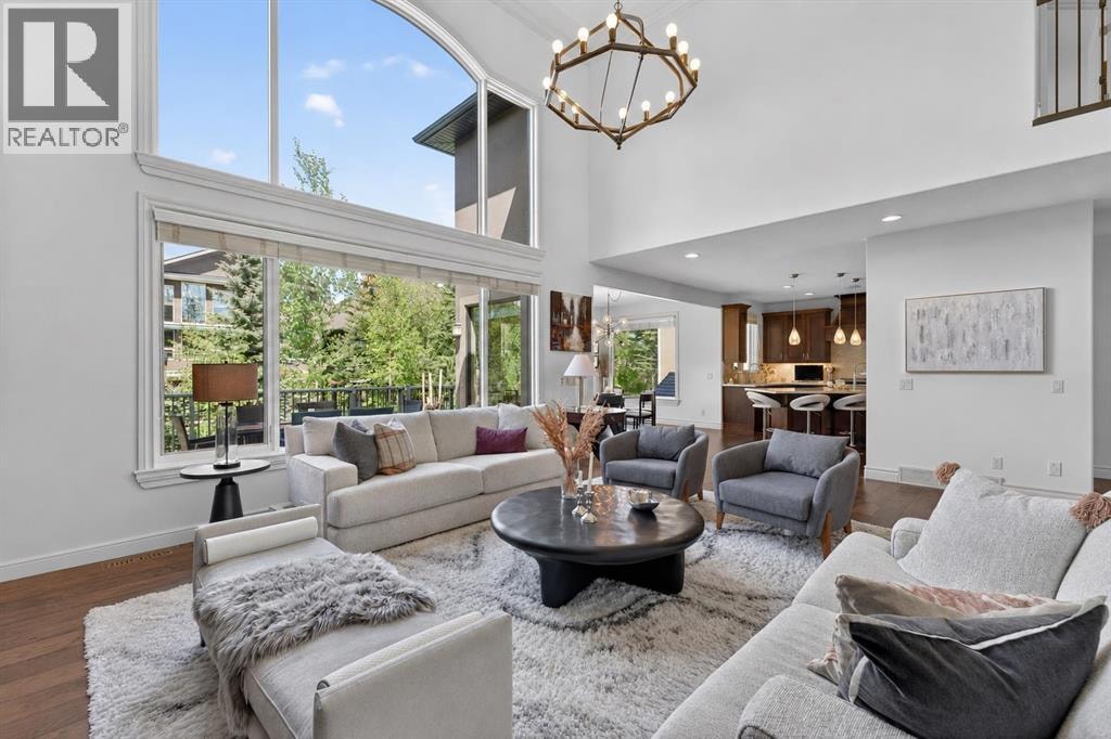 32 Aspen Meadows Manor SW — photo 3