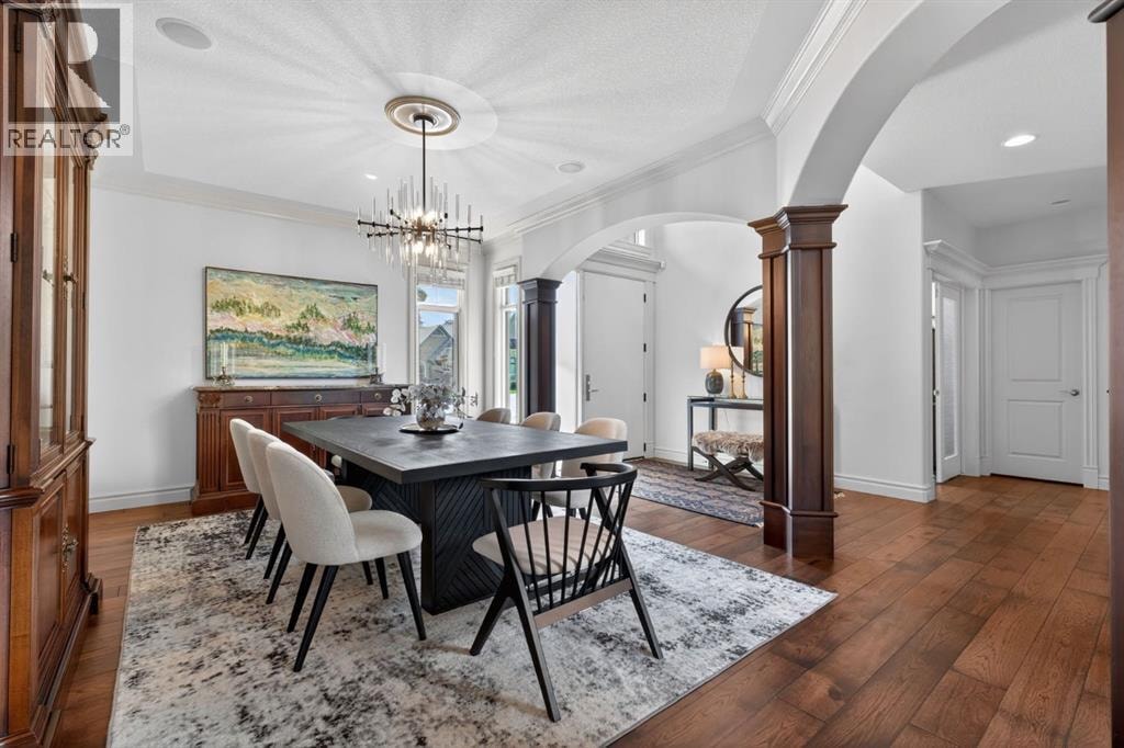 32 Aspen Meadows Manor SW — photo 11