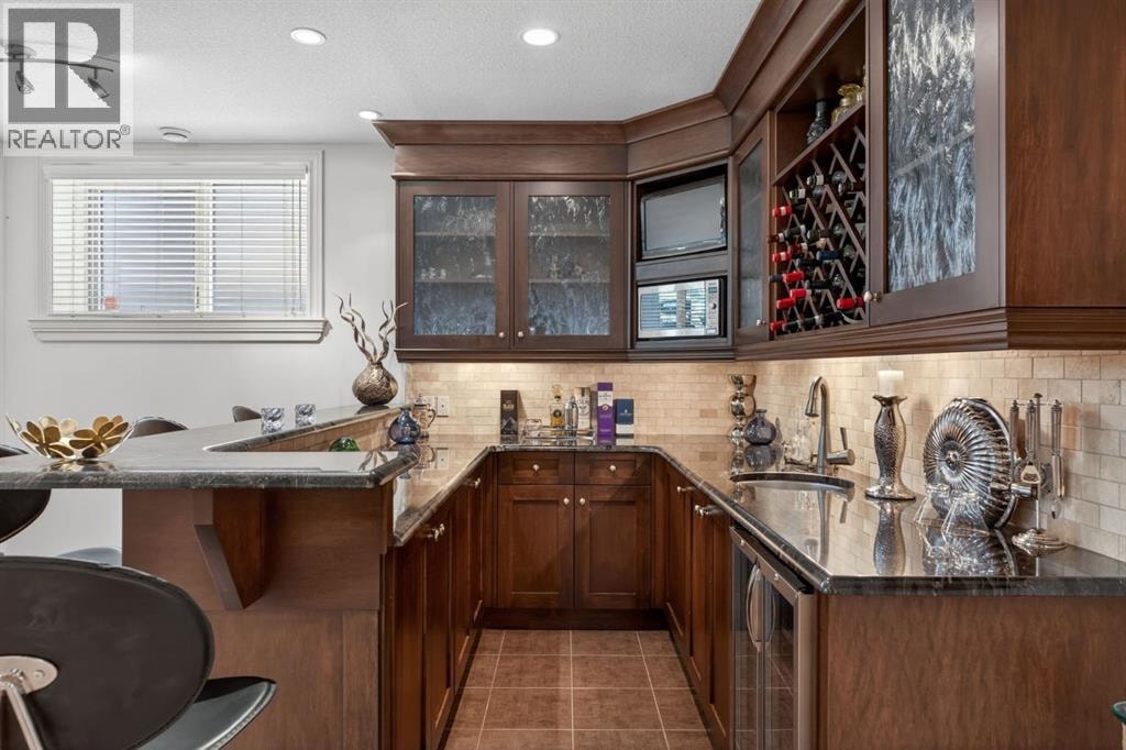 32 Aspen Meadows Manor SW — photo 38