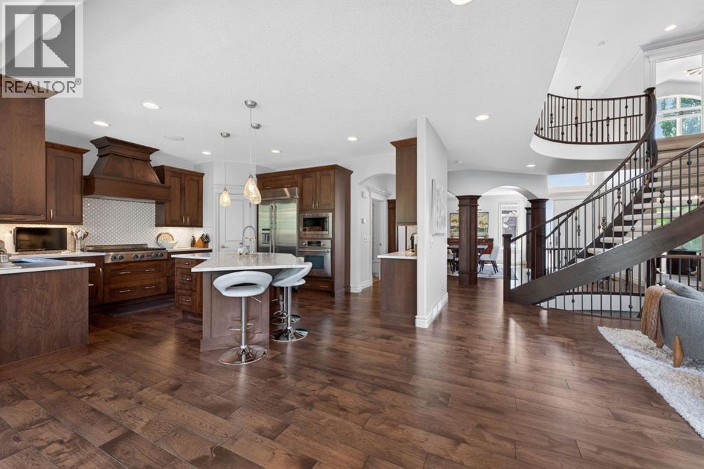 32 Aspen Meadows Manor SW — photo 14