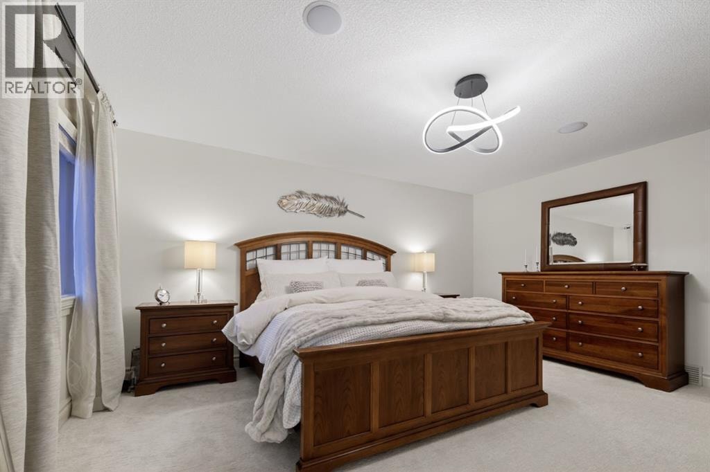 32 Aspen Meadows Manor SW — photo 24