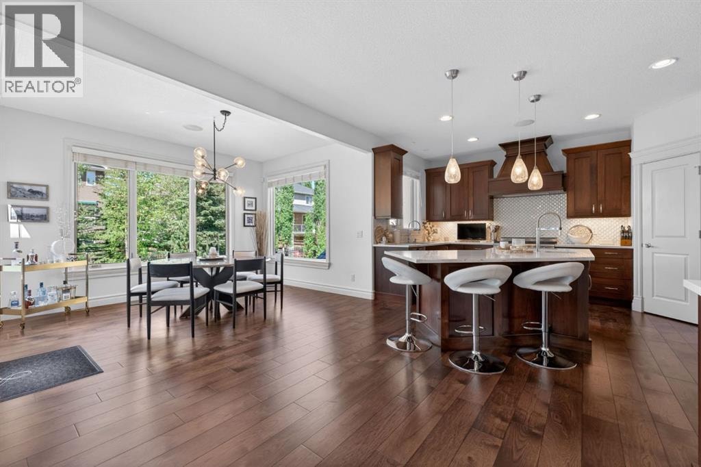 32 Aspen Meadows Manor SW — photo 2