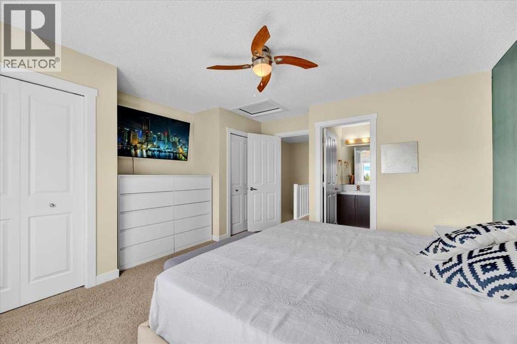 1562 93 Street SW — photo 24