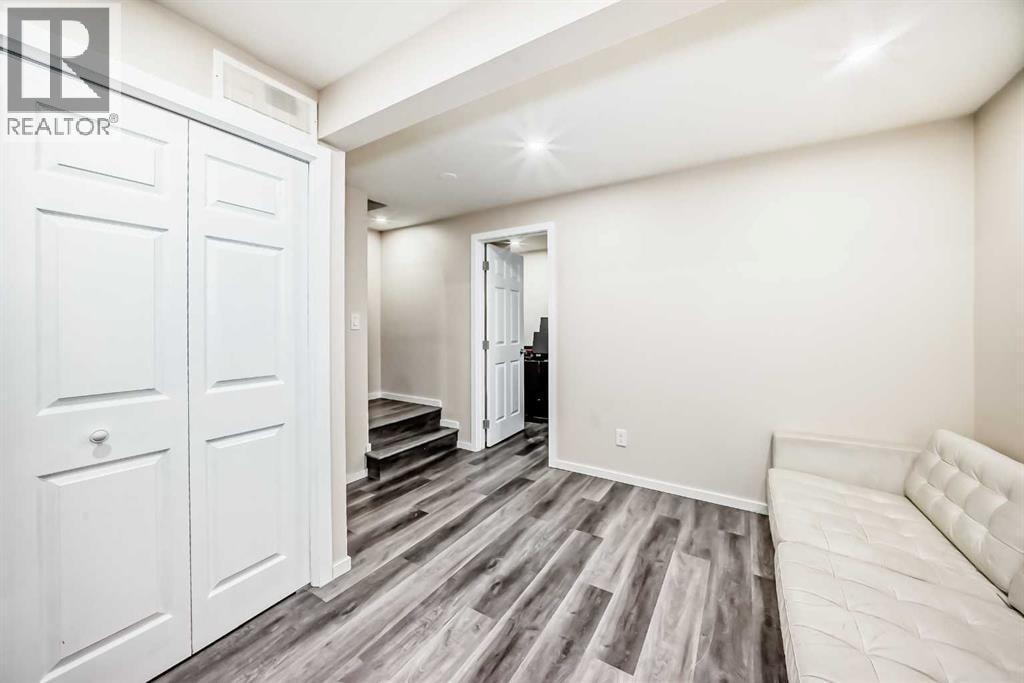 110 Edgeburn Crescent NW — photo 30