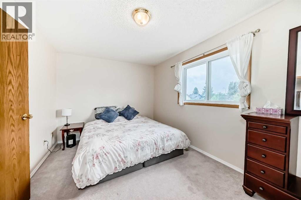 110 Edgeburn Crescent NW — photo 20