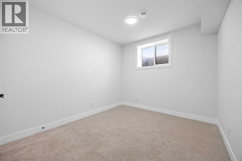 196 Saddlelake Manor NE — photo 27