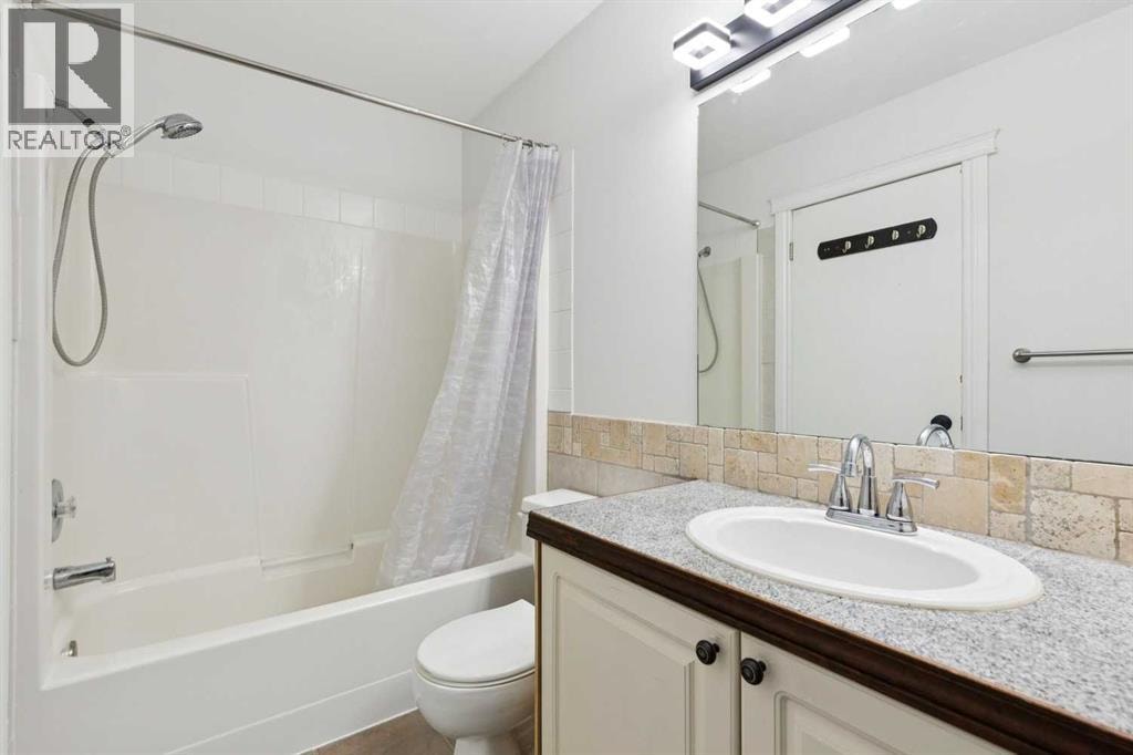 902 Harvest Hills Drive NE — photo 8