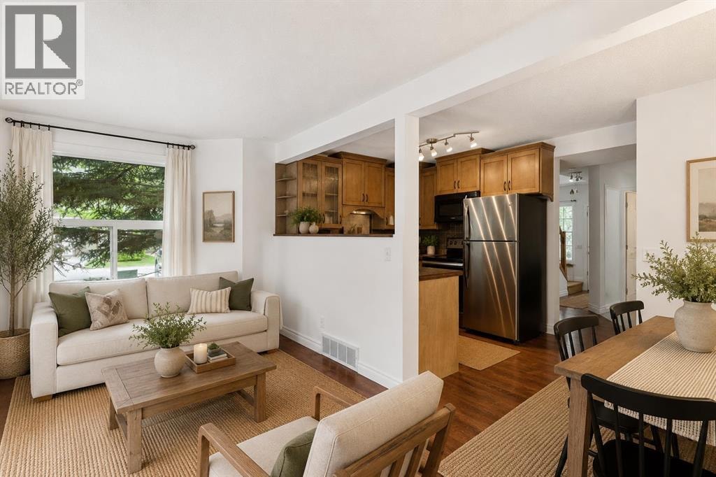 902 Harvest Hills Drive NE — photo 3