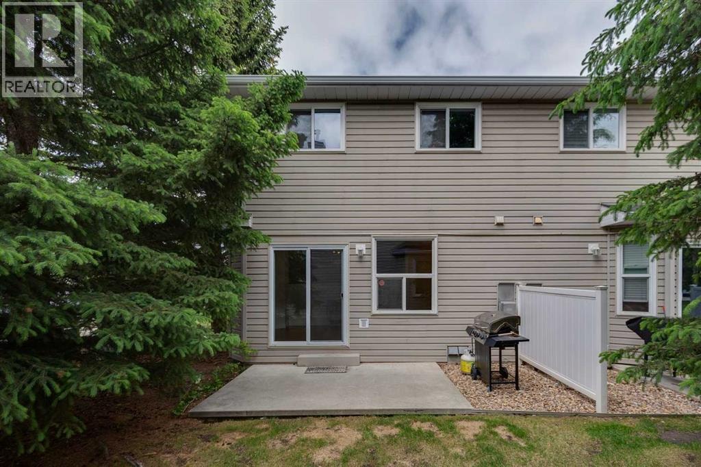 902 Harvest Hills Drive NE — photo 10