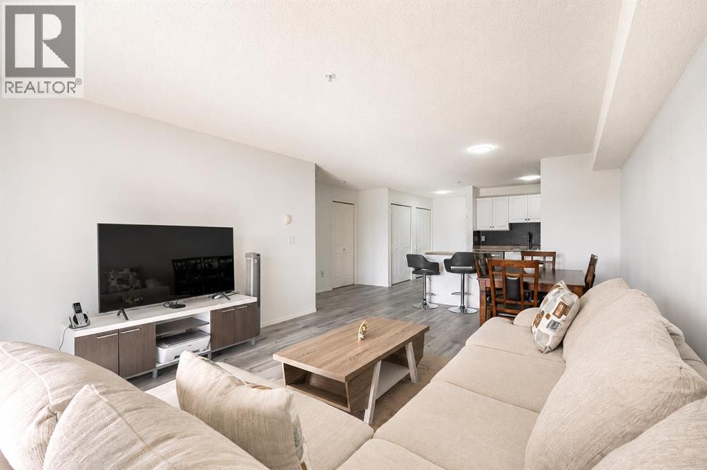 207, 3000 Citadel Meadow Point NW — photo 14