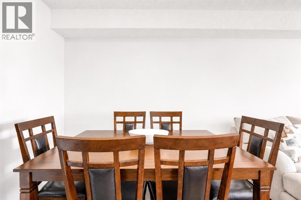 207, 3000 Citadel Meadow Point NW — photo 16