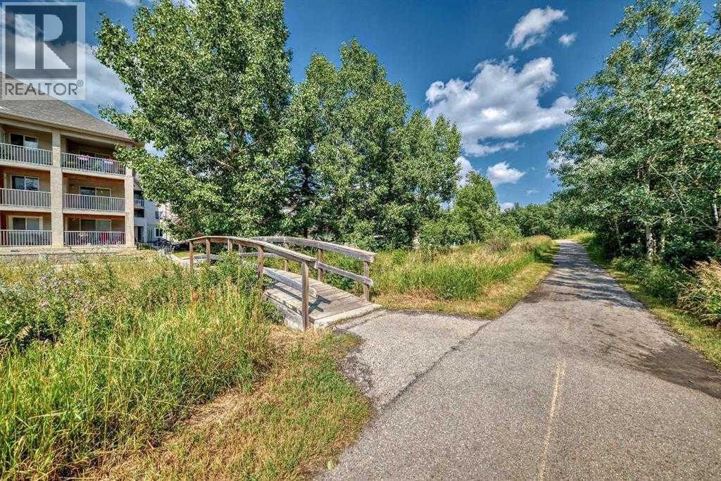 207, 3000 Citadel Meadow Point NW — photo 28