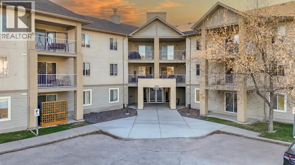 207, 3000 Citadel Meadow Point NW — photo 30