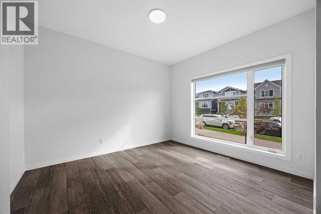 288 Lucas Boulevard NW — photo 6