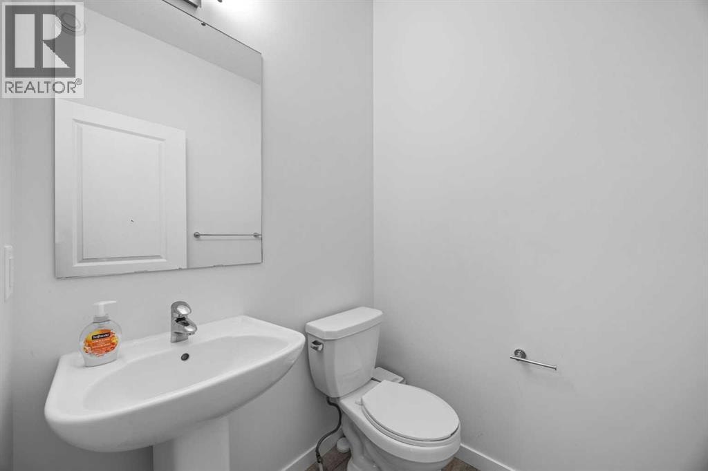 288 Lucas Boulevard NW — photo 7