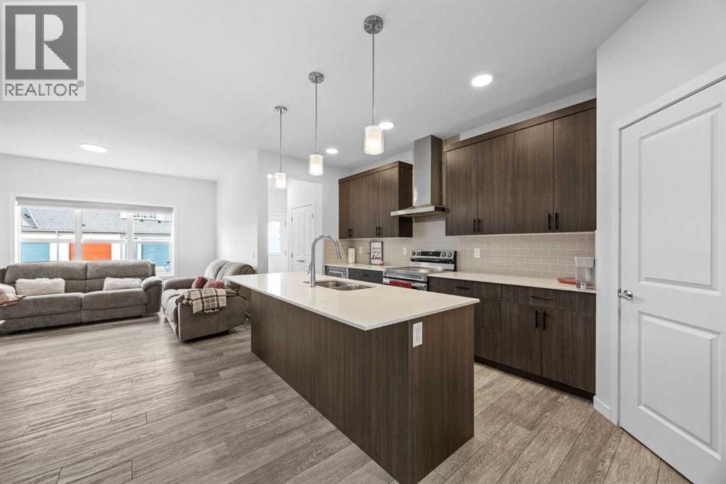 288 Lucas Boulevard NW — photo 8