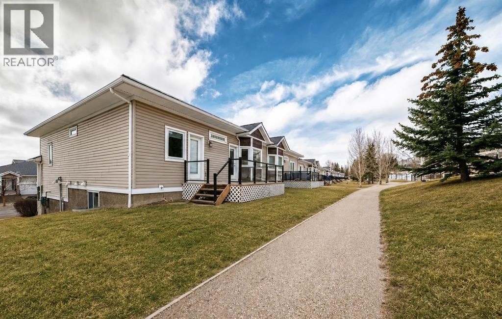 520 Rocky Vista Gardens NW — photo 35