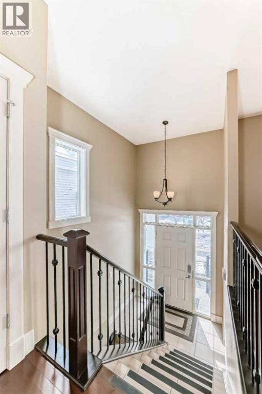 520 Rocky Vista Gardens NW — photo 4