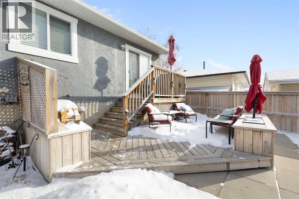 172 Rundlefield Crescent NE — photo 29