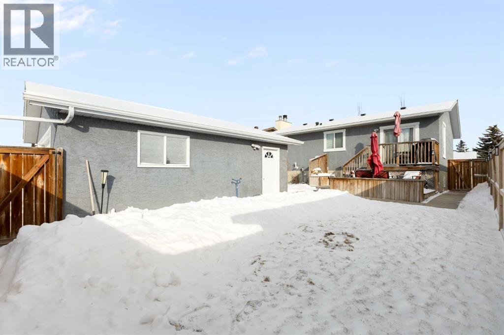 172 Rundlefield Crescent NE — photo 32
