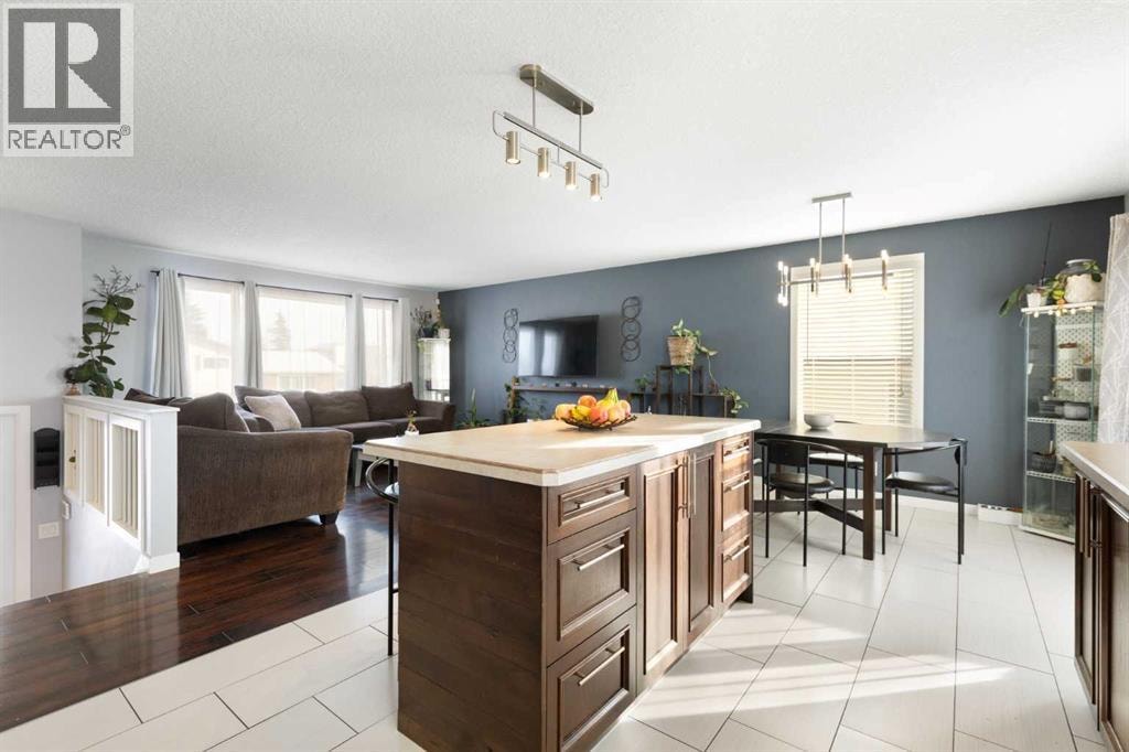 172 Rundlefield Crescent NE — photo 8
