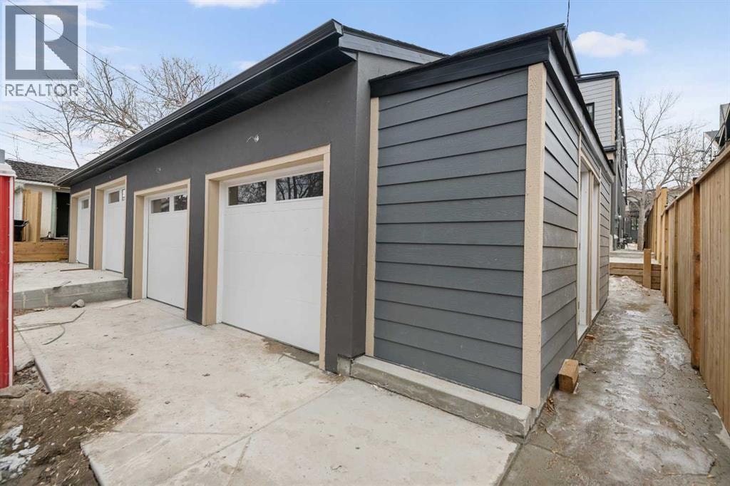 3719 14A Street SW — photo 43