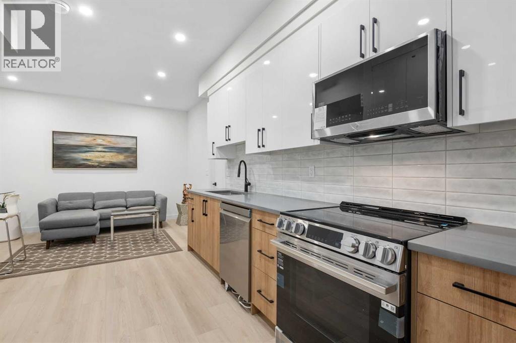 3719 14A Street SW — photo 34