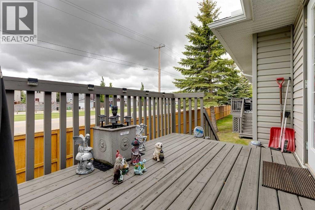 111, 55 Fairways Drive NW — photo 30