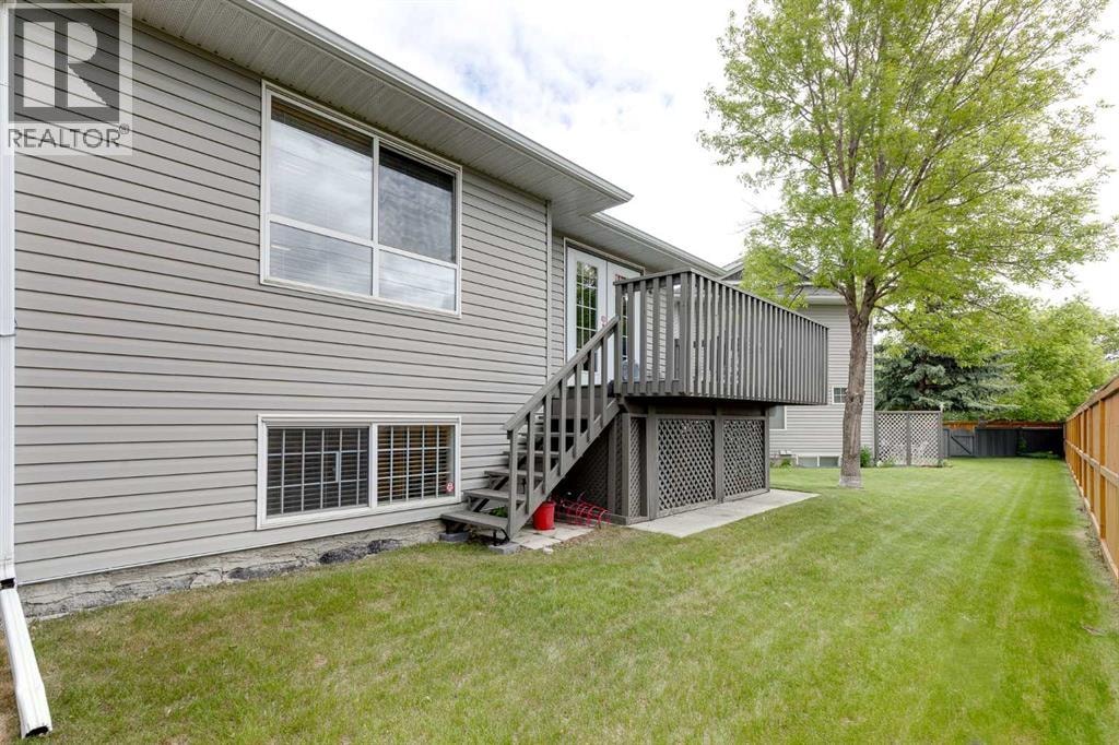 111, 55 Fairways Drive NW — photo 32