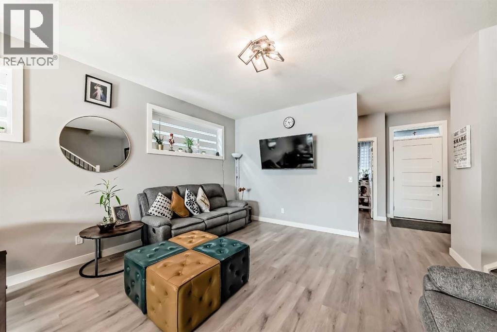 15053 37 Street SW — photo 13