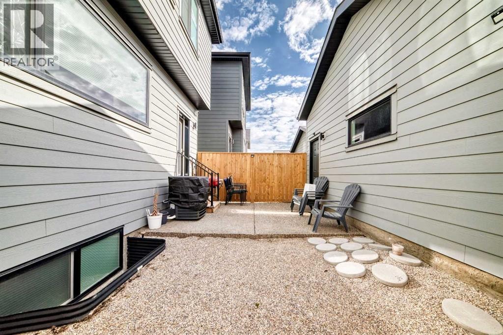 15053 37 Street SW — photo 45