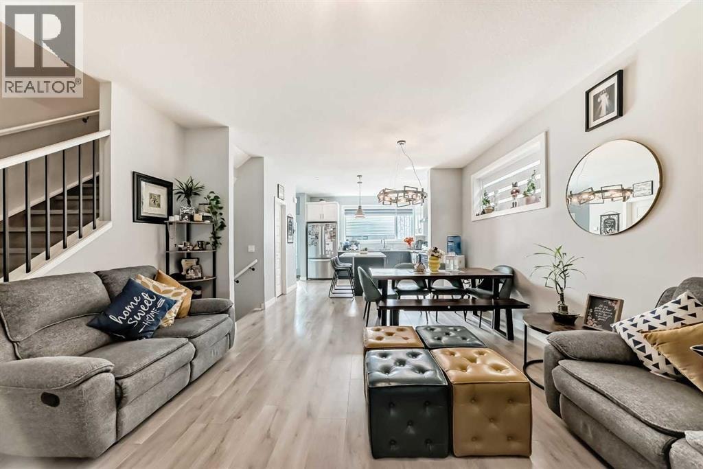 15053 37 Street SW — photo 4