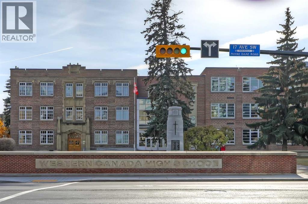 708, 718 12 Avenue SW — photo 36