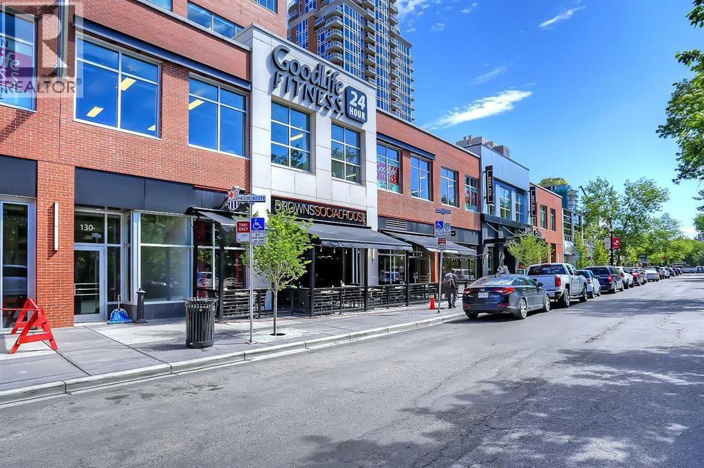708, 718 12 Avenue SW — photo 35