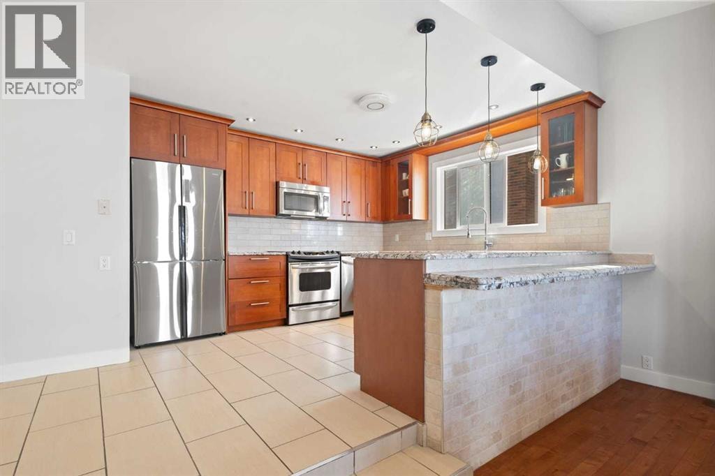 208 Woodpark Place SW — photo 5