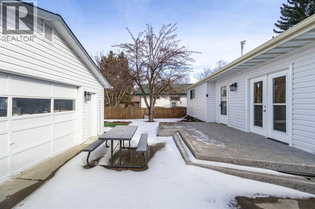 208 Woodpark Place SW — photo 39